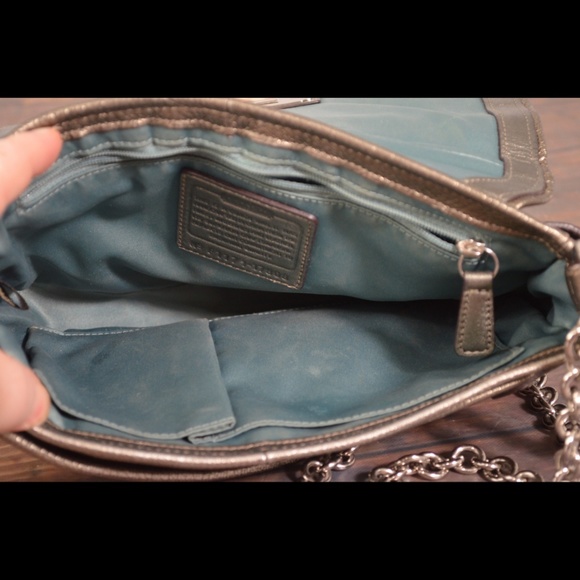 COACH Metallic Gold Leather CHELSEA Flap Handbag - Picture 5 of 8